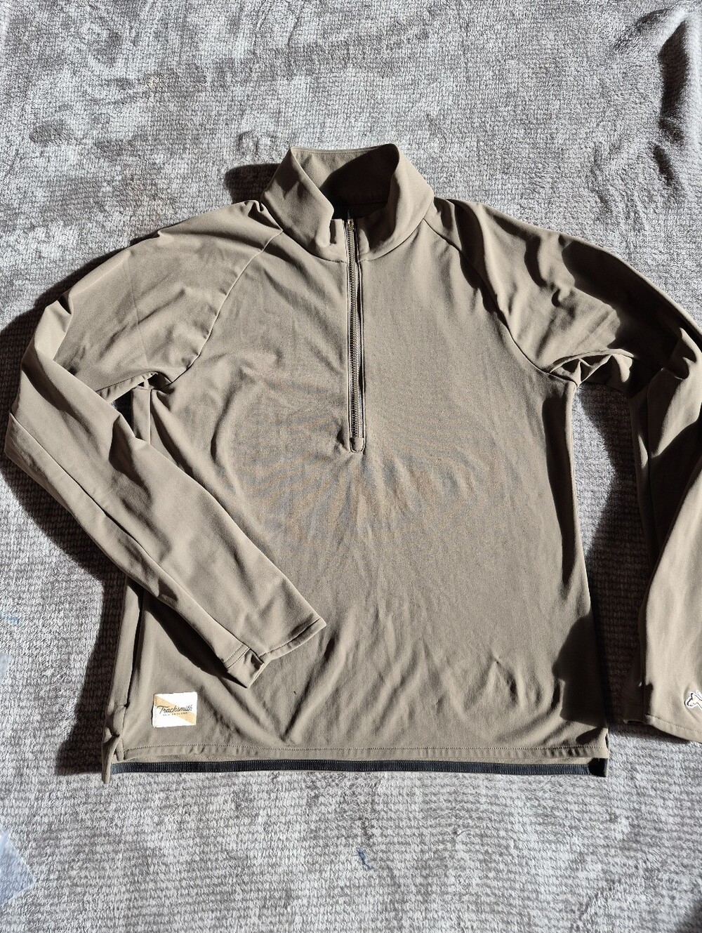 Tracksmith Women’s M olive green 1/4 Zip Mock Neck Long Sleeve Running Pullover,